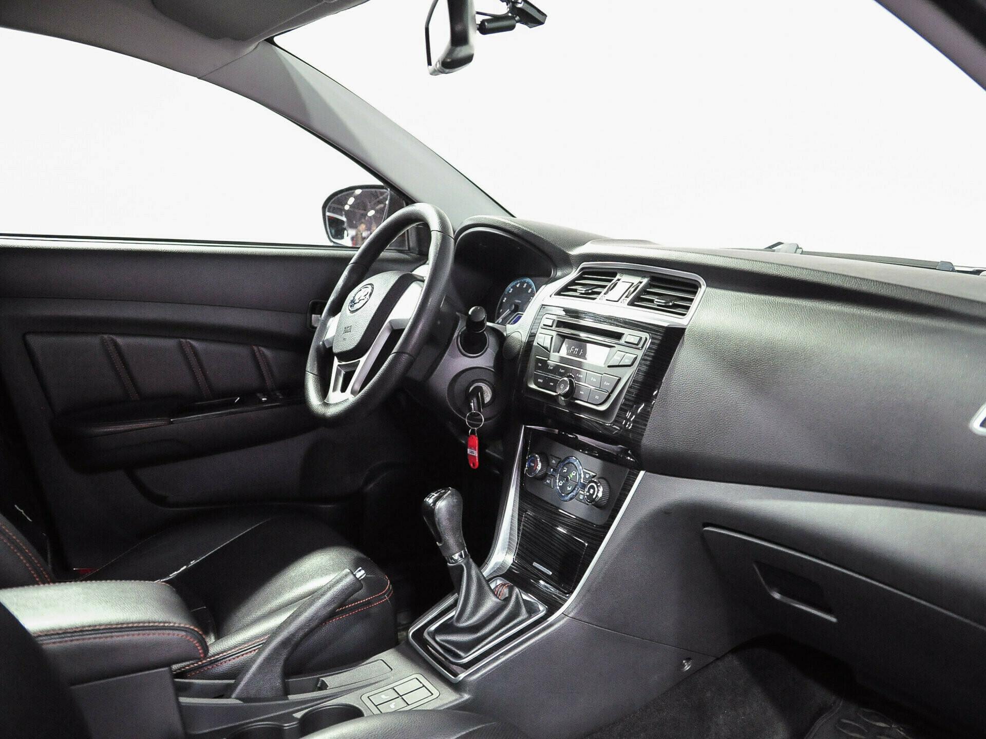 фото автомобиля 6