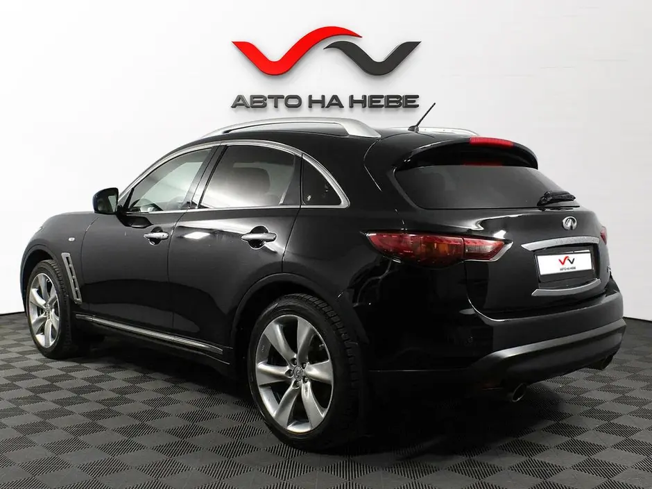 «Авто на Неве»