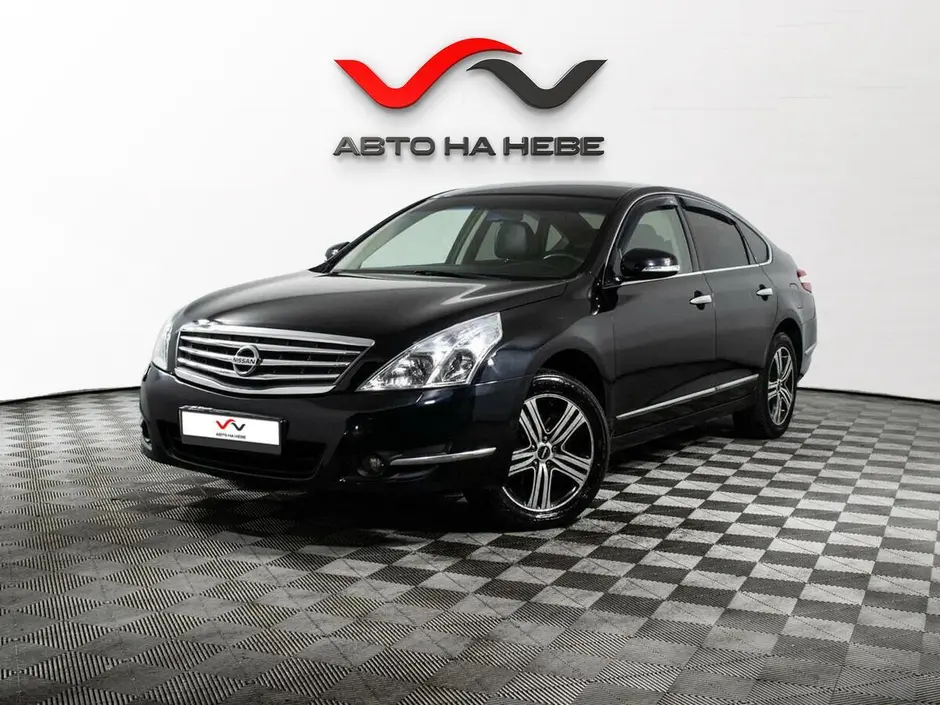 «Авто на Неве»
