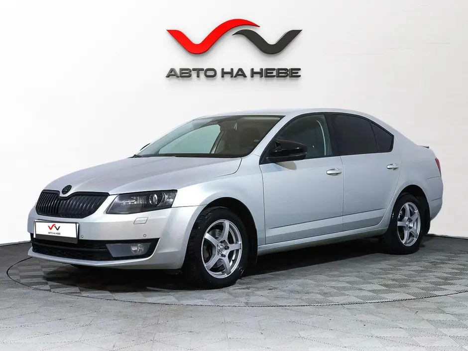 «Авто на Неве»