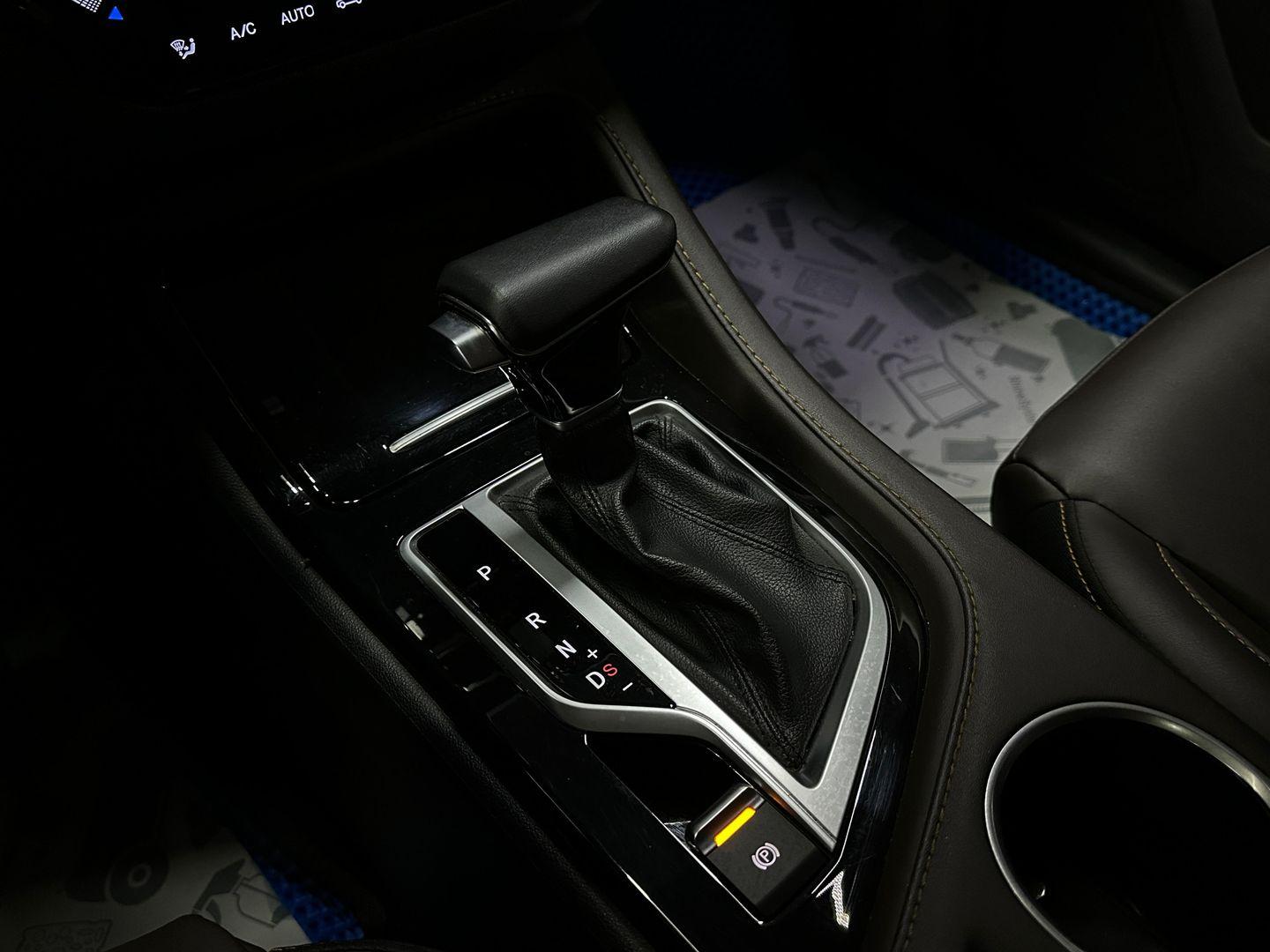 фото автомобиля 11