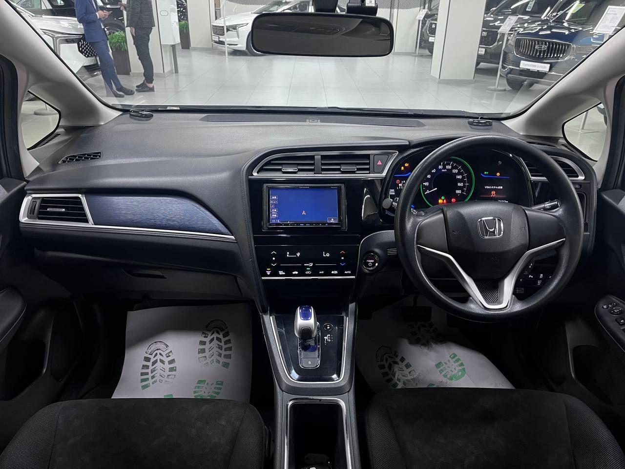 фото автомобиля 11