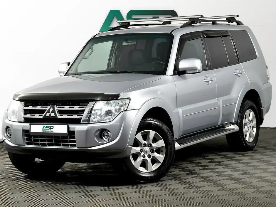 Mitsubishi Pajero, 2011 г.
