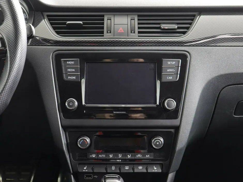 «Авто на Неве»