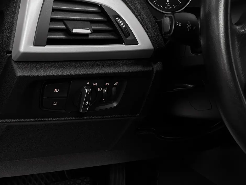 «Авто на Неве»