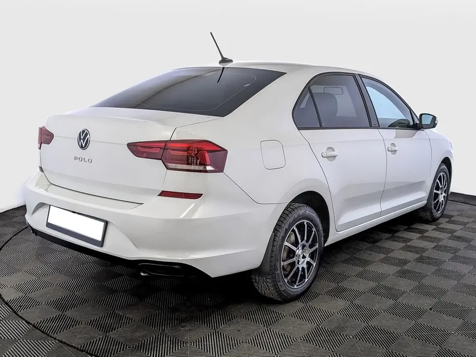 «Авто на Неве»