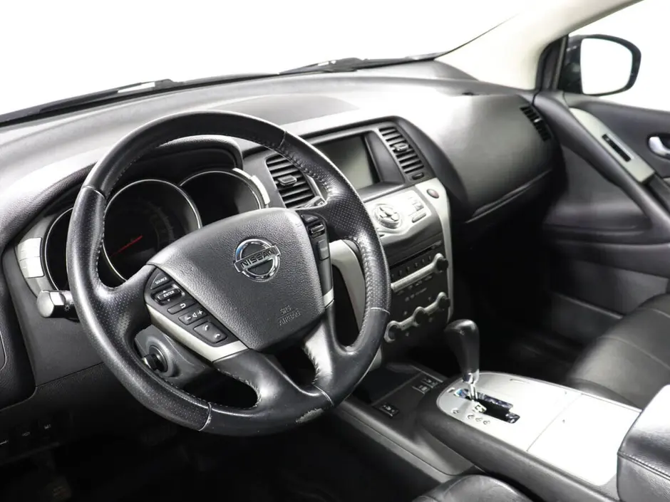 «Авто на Неве»