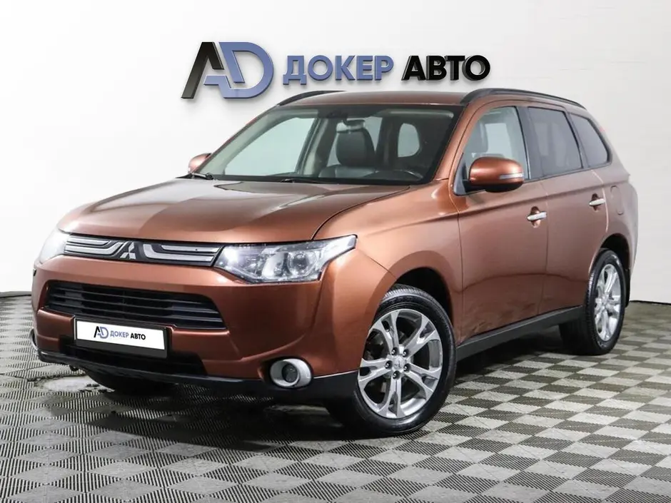 Mitsubishi Outlander, 2012 г.