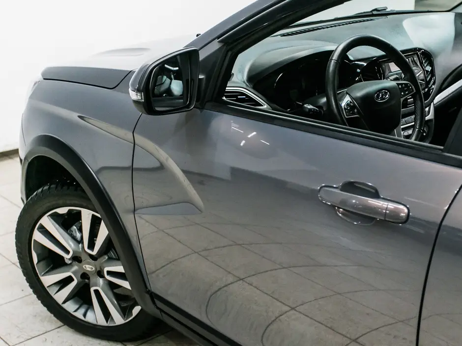 «Авто на Неве»