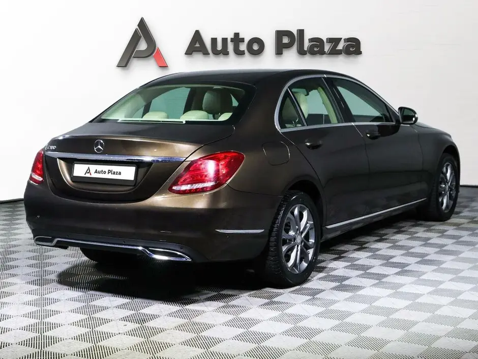 AutoPlaza