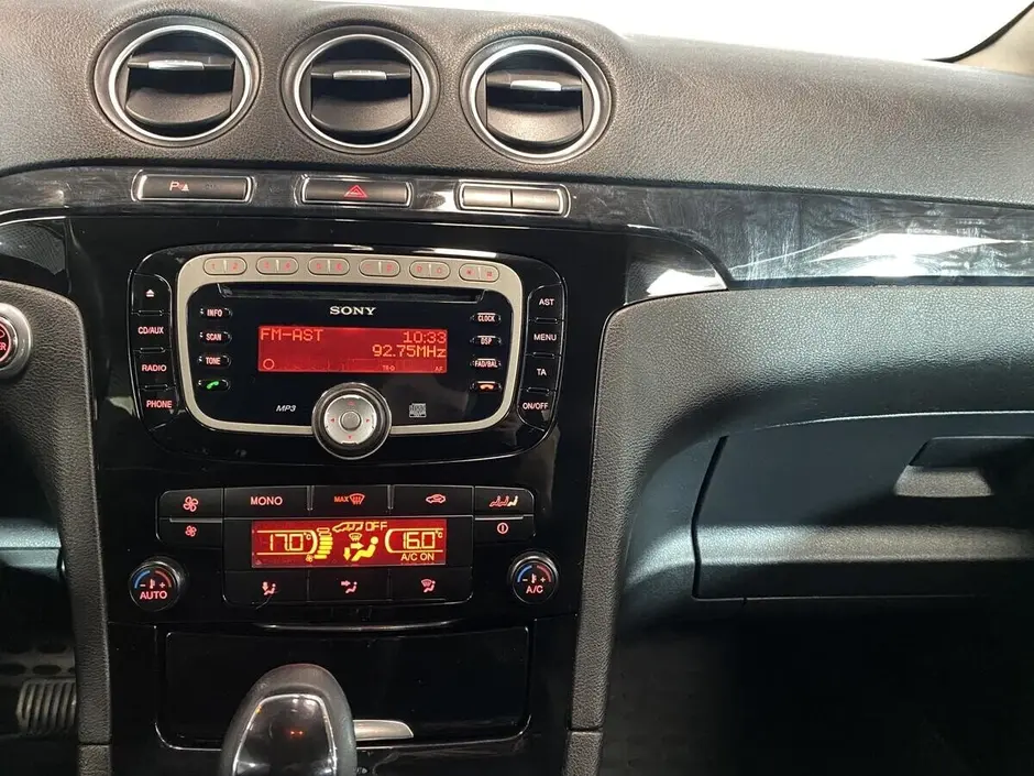 «Авто на Неве»