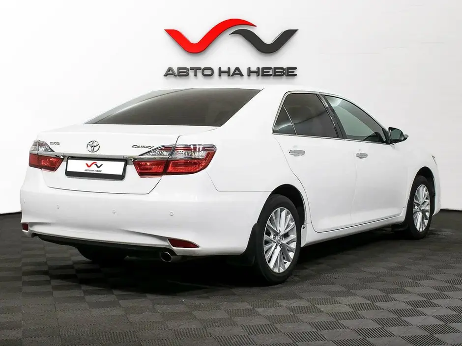 «Авто на Неве»