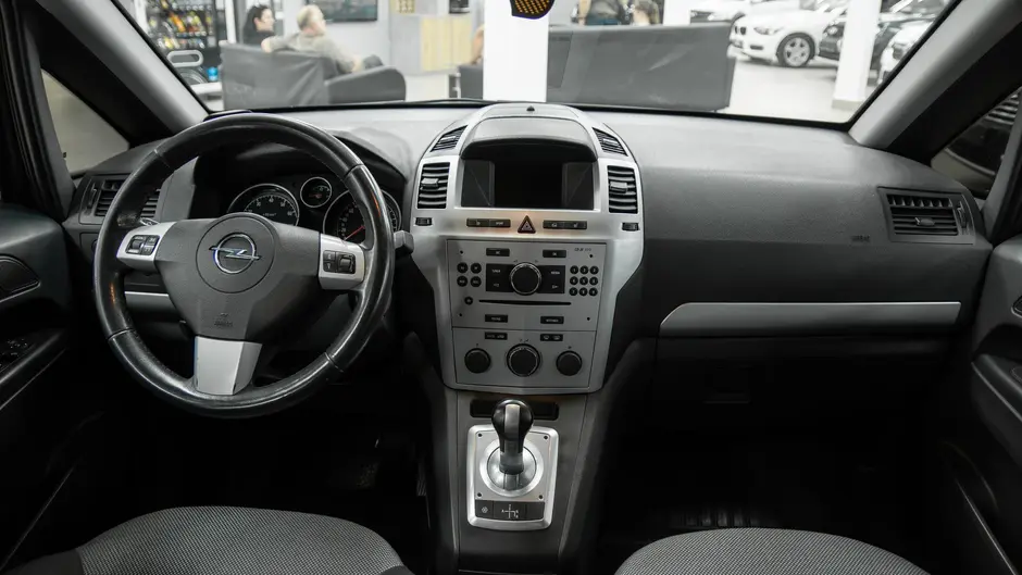 AutoPlaza