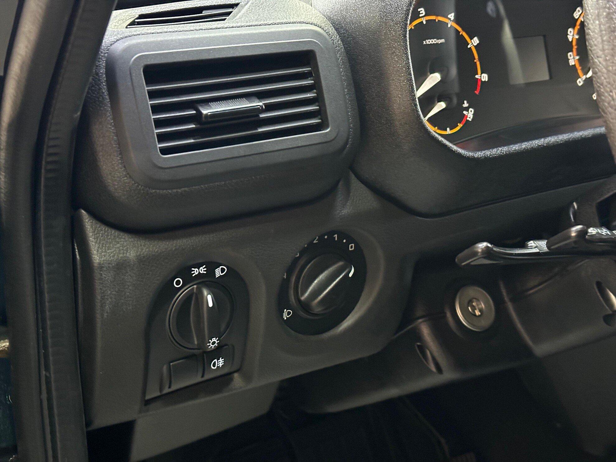 фото автомобиля 7