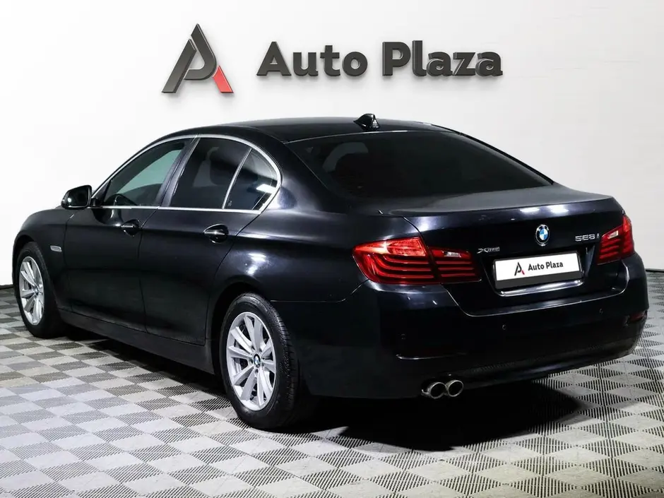 AutoPlaza