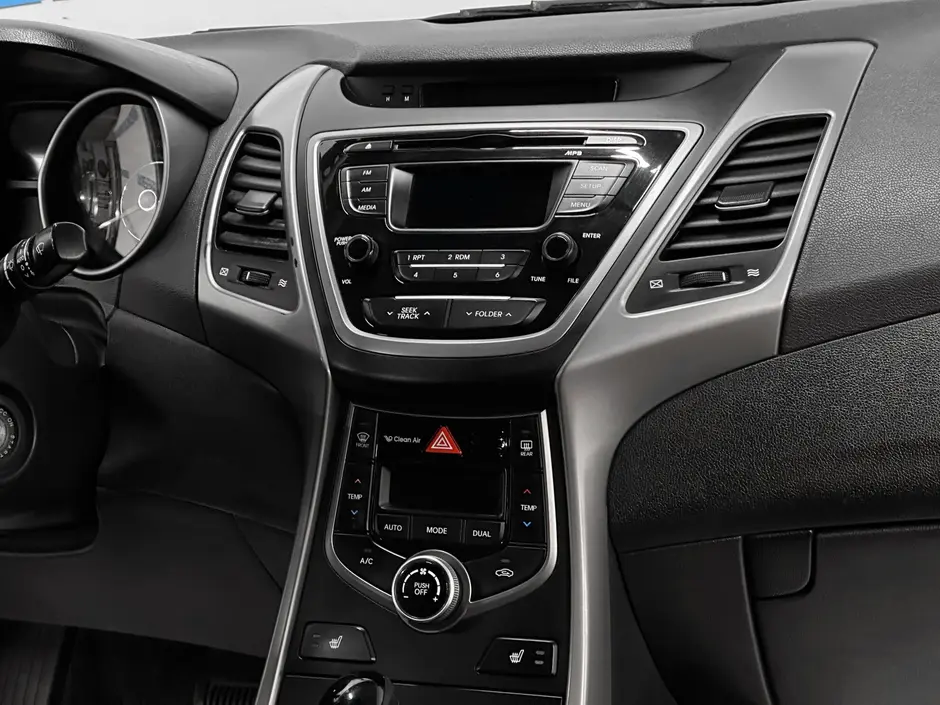 «Авто на Неве»