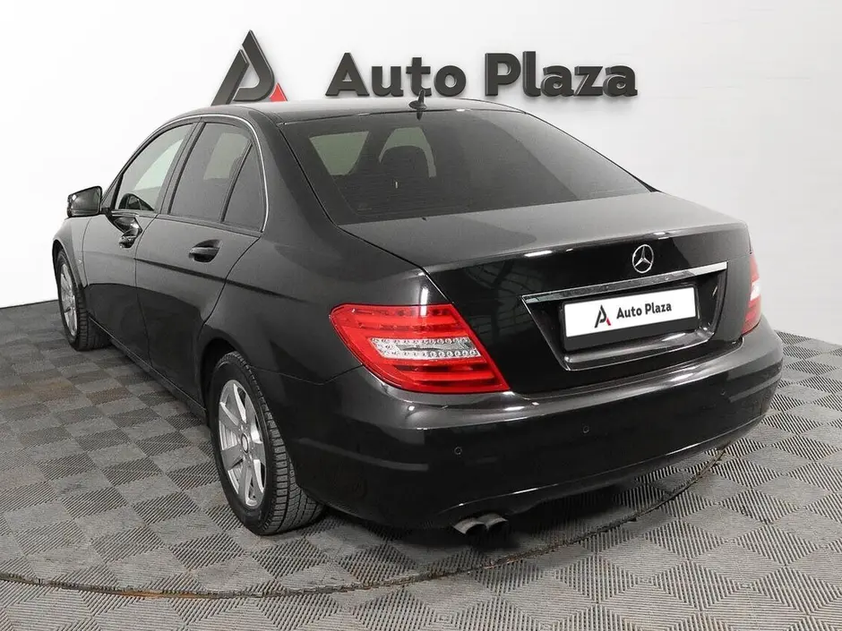 AutoPlaza