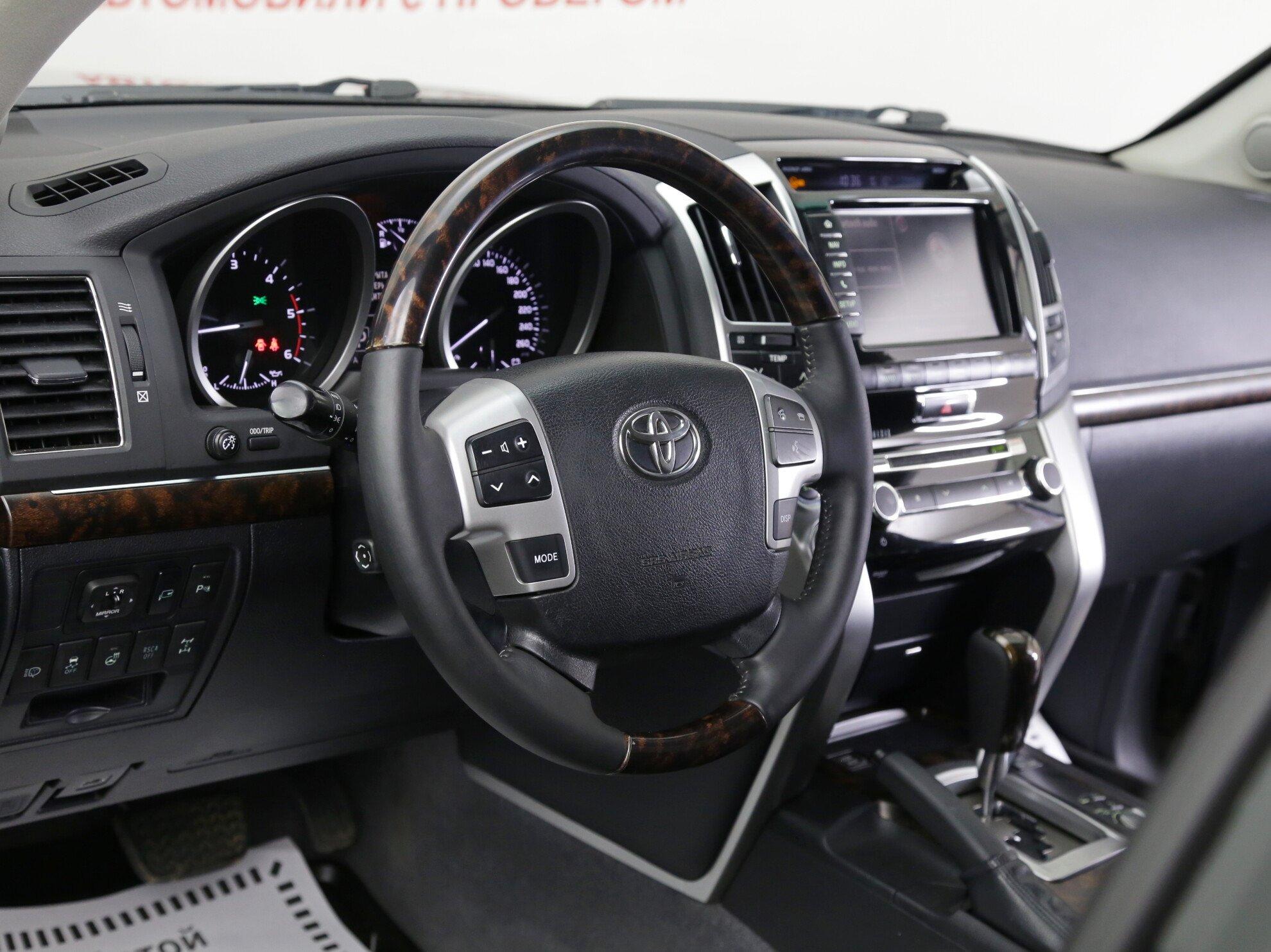 фото автомобиля 12