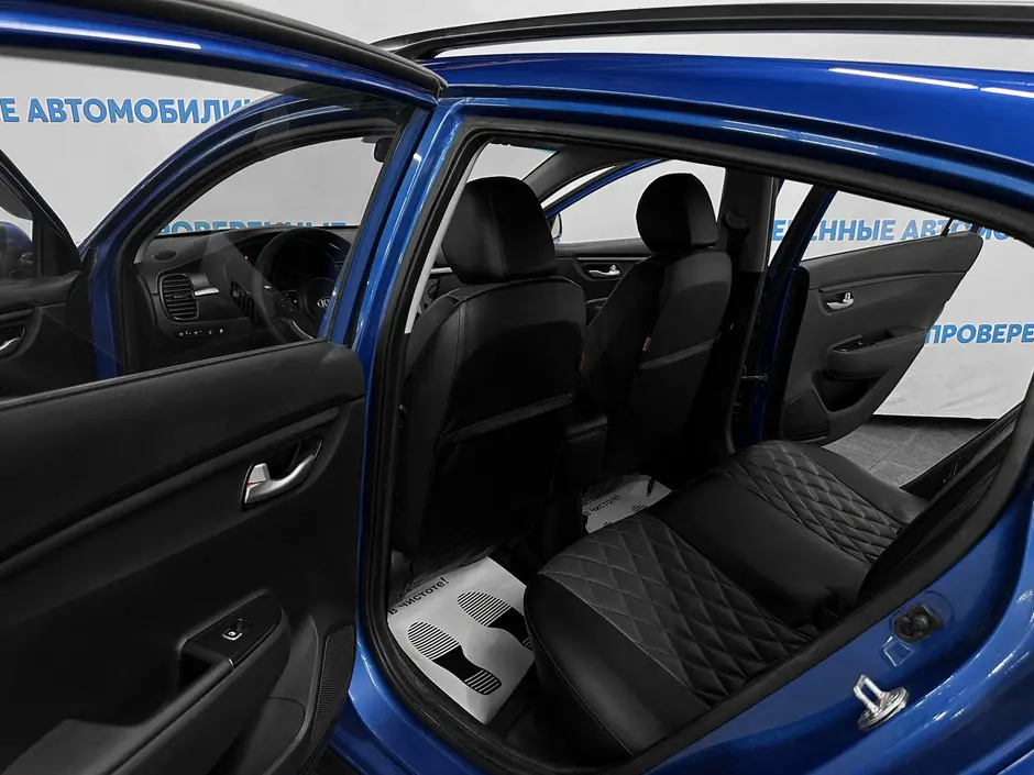 «Авто на Неве»