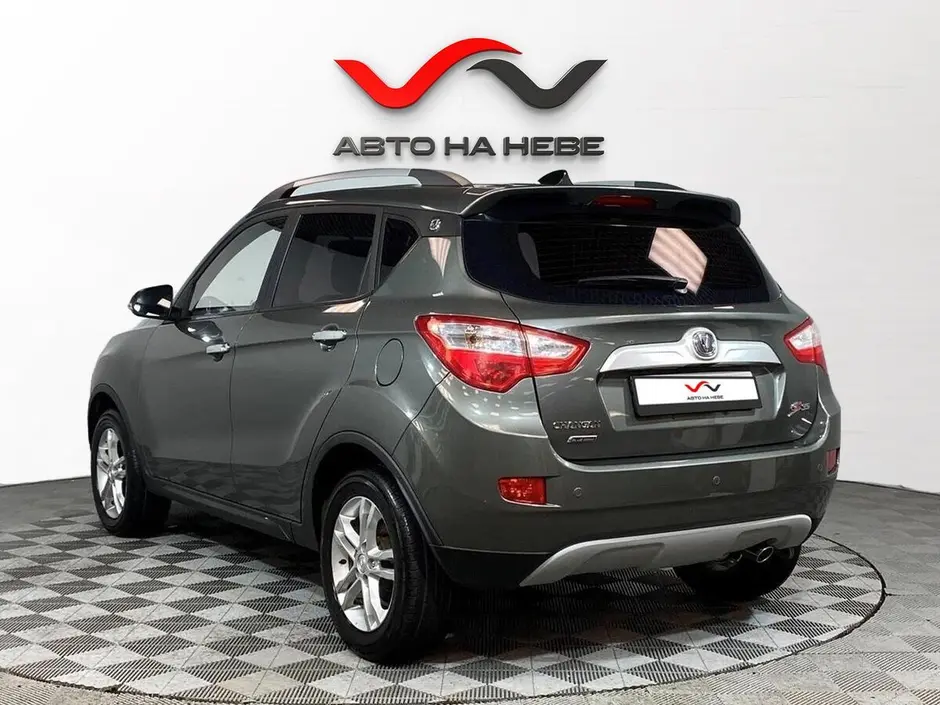 «Авто на Неве»