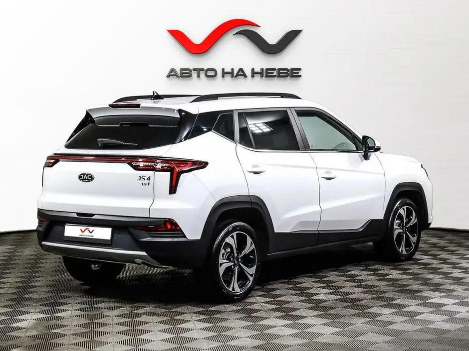 «Авто на Неве»