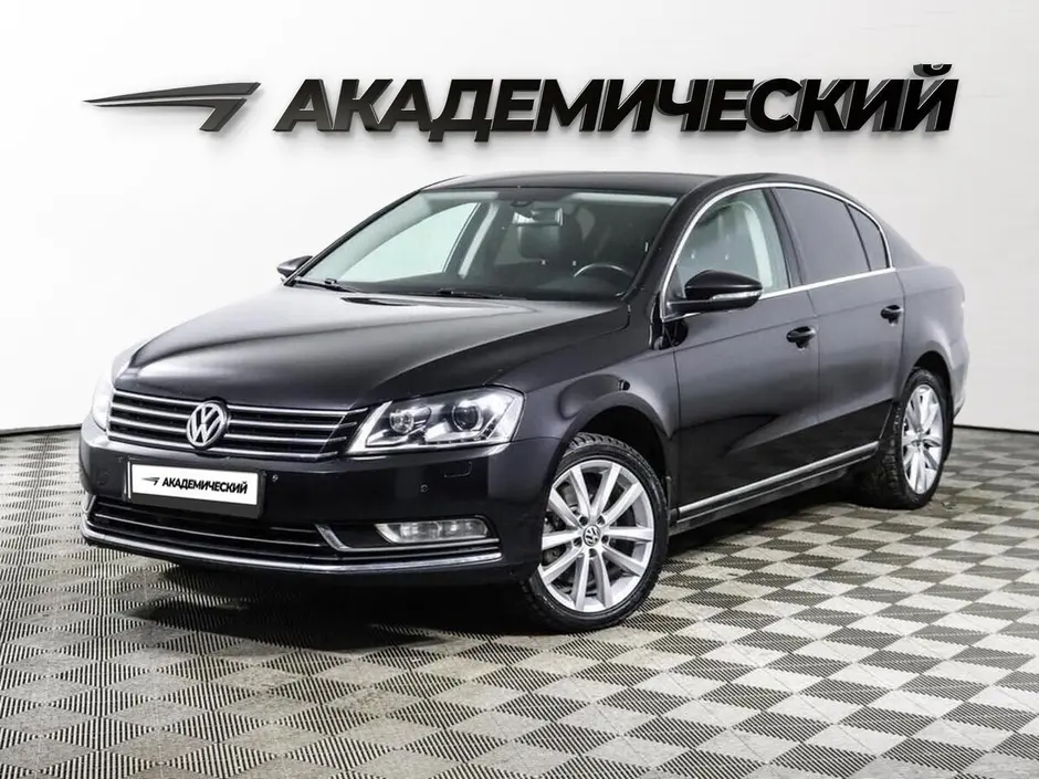 Volkswagen Passat, 2012 г.