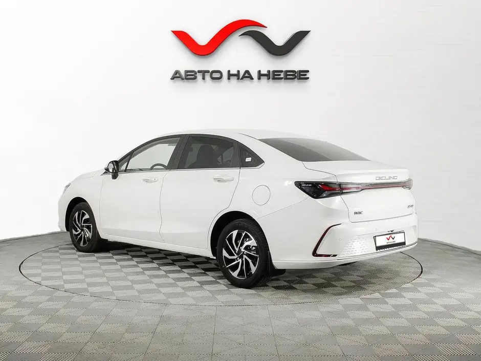 «Авто на Неве»