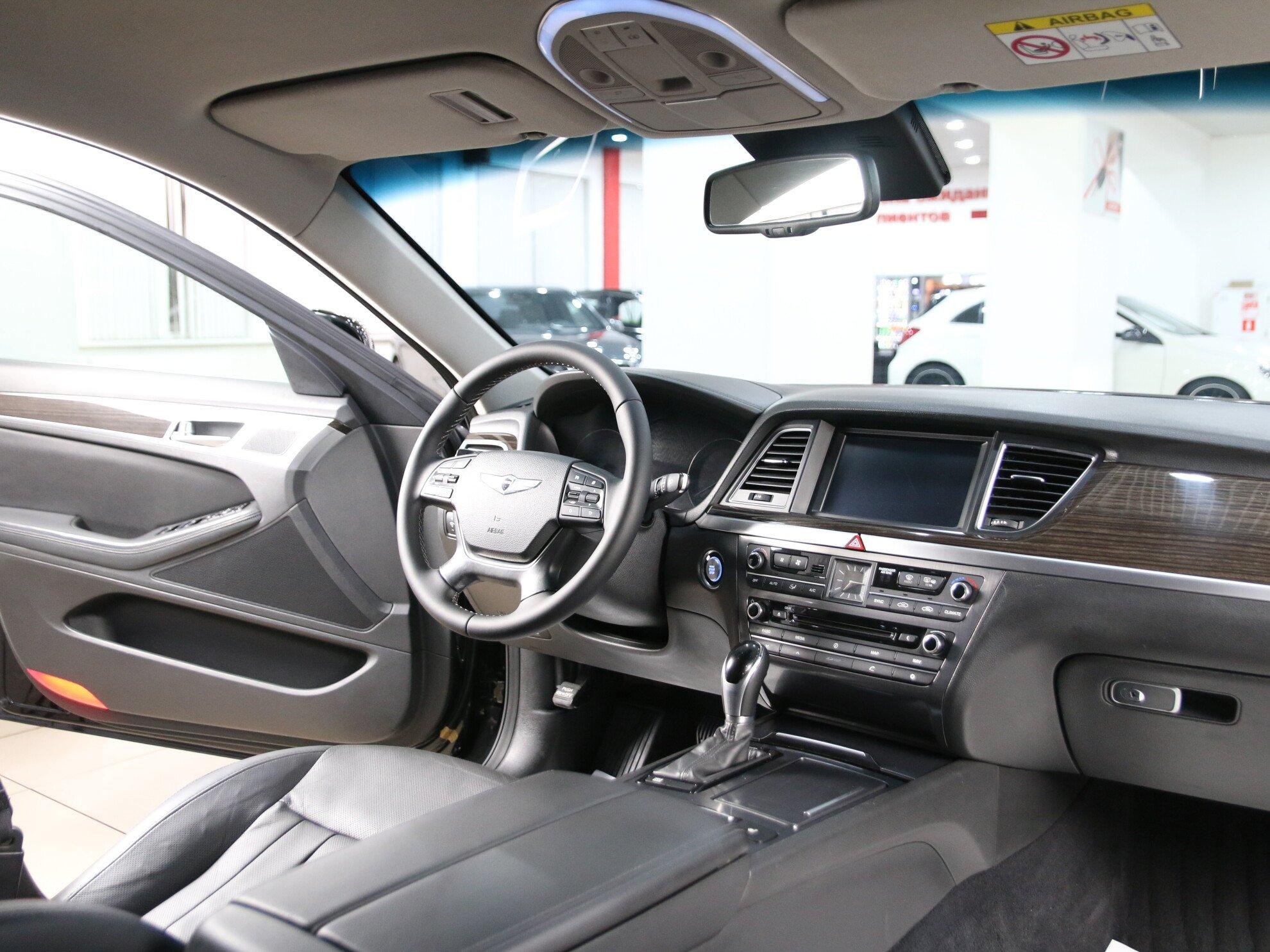 фото автомобиля 11