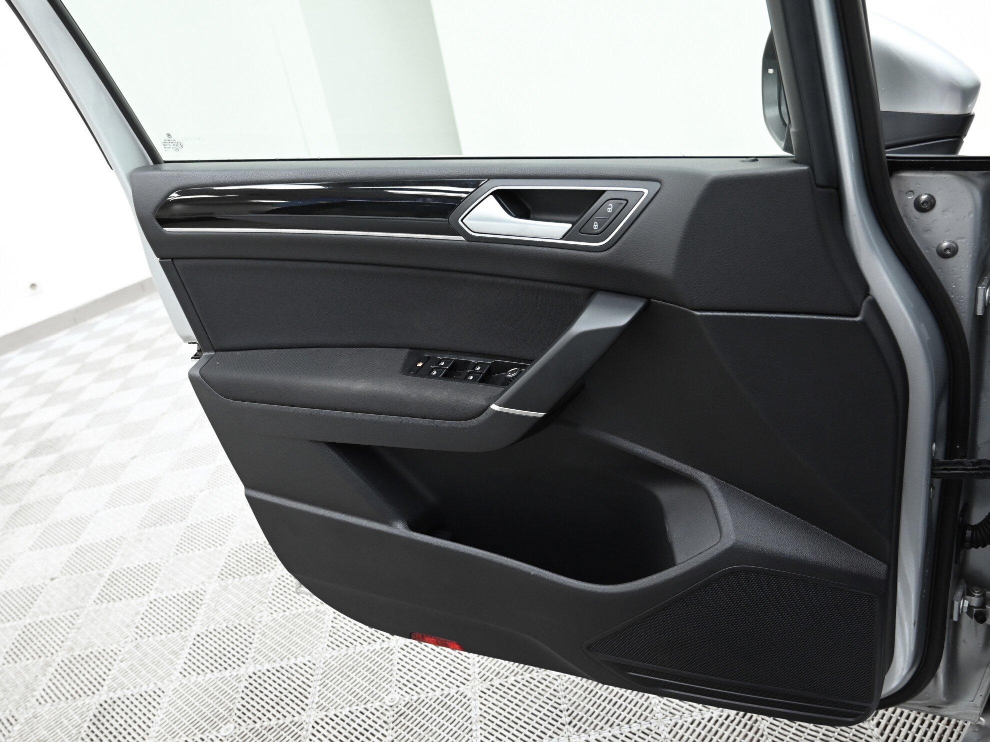 фото автомобиля 8