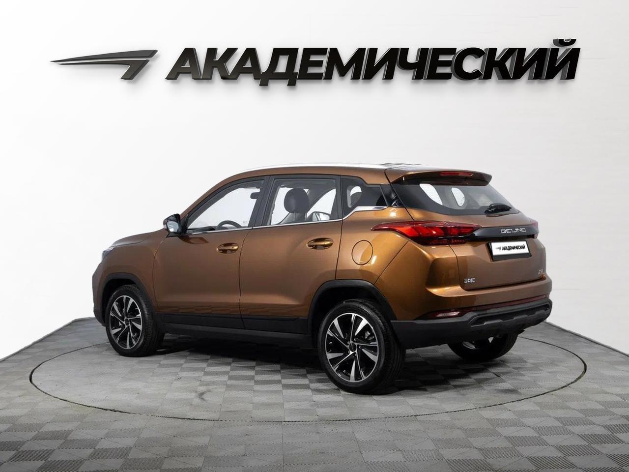 фото автомобиля 3