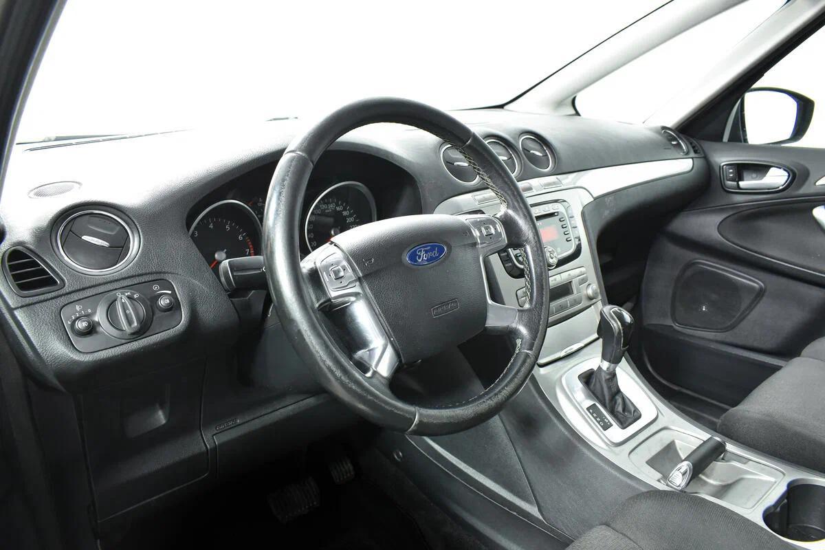фото автомобиля 6