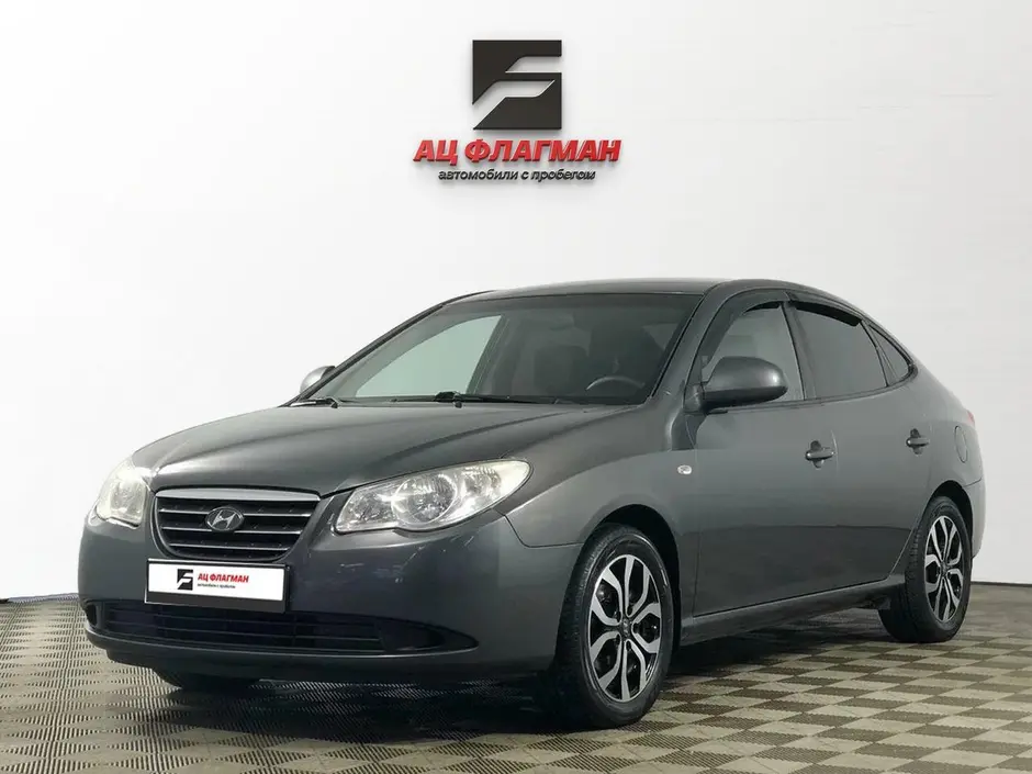 Hyundai Elantra, 2010 г.