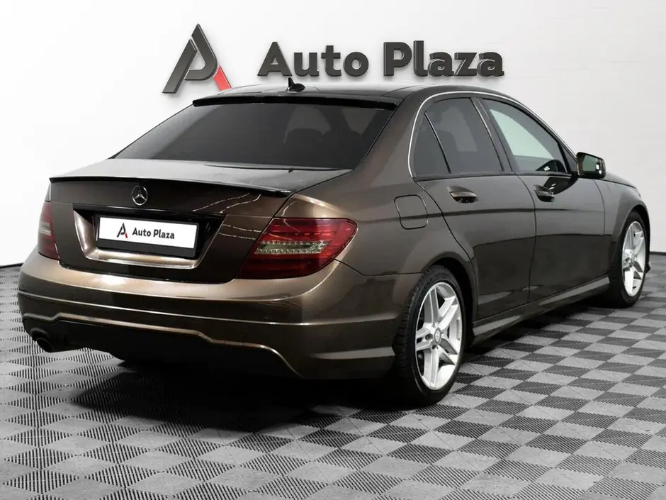 AutoPlaza