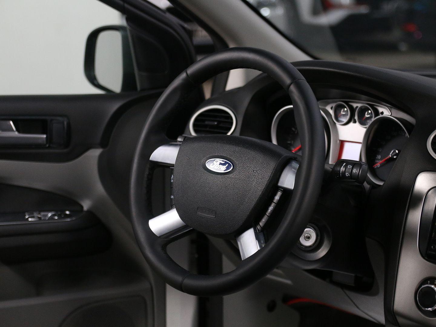 фото автомобиля 10