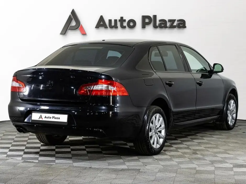 AutoPlaza