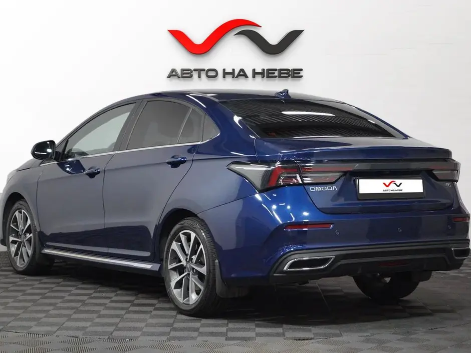 «Авто на Неве»