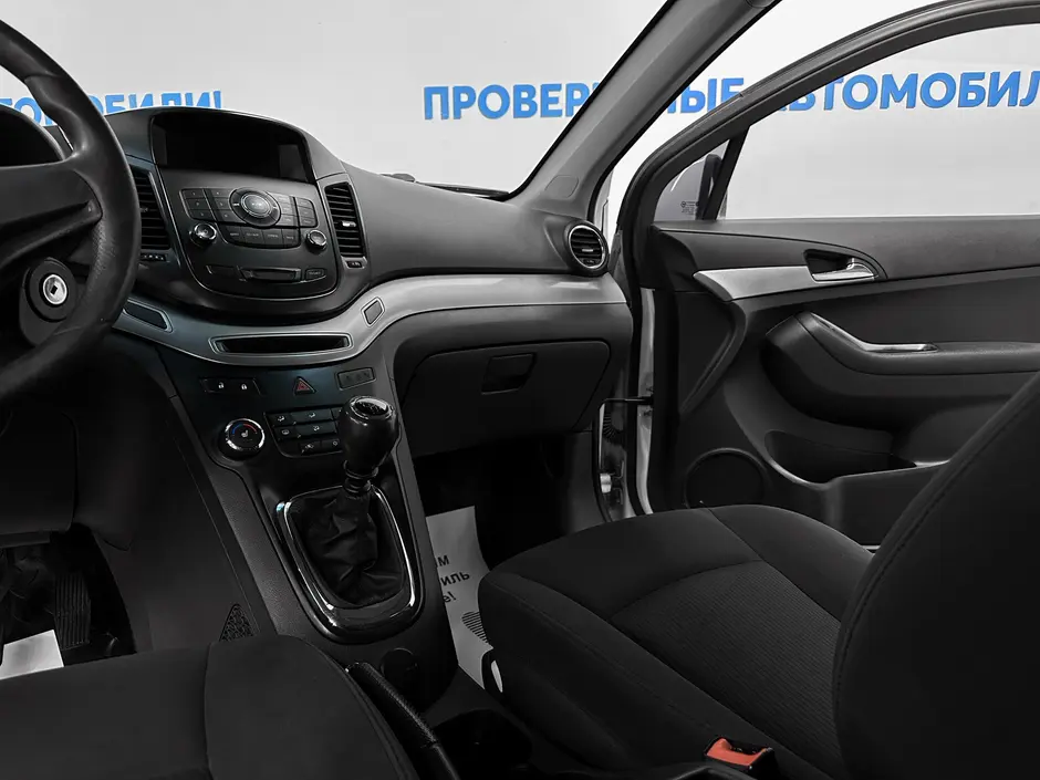 «Авто на Неве»