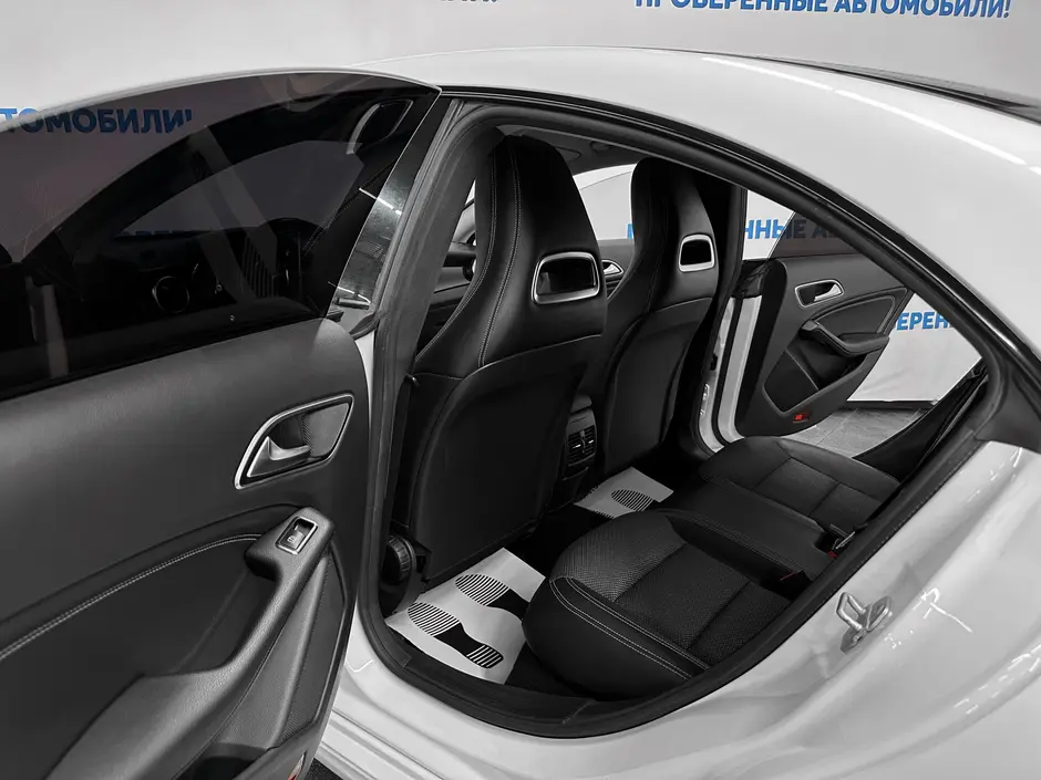 «Авто на Неве»