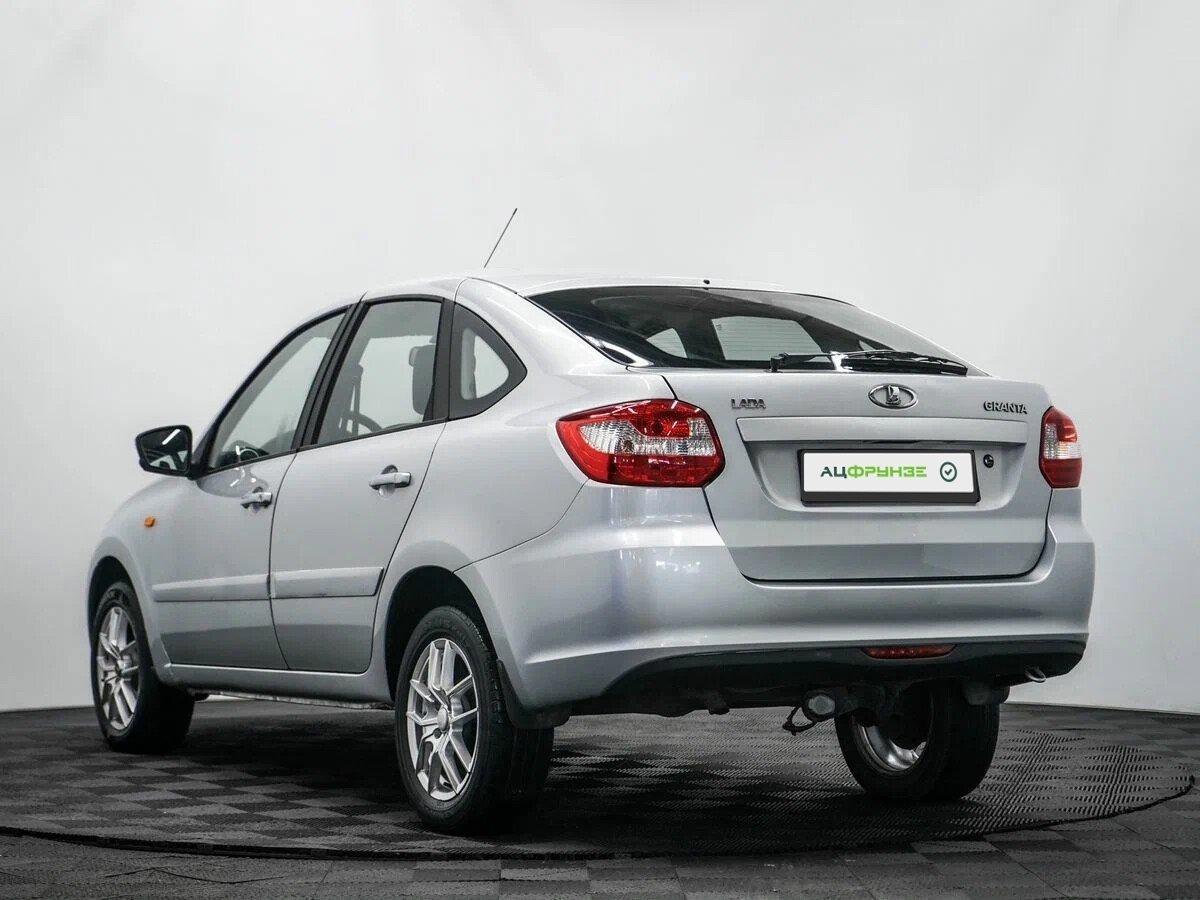 фото автомобиля 5