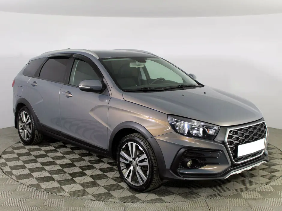 «Авто на Неве»