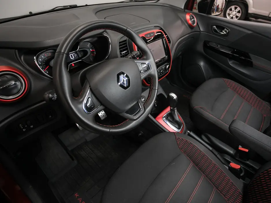 «Авто на Неве»