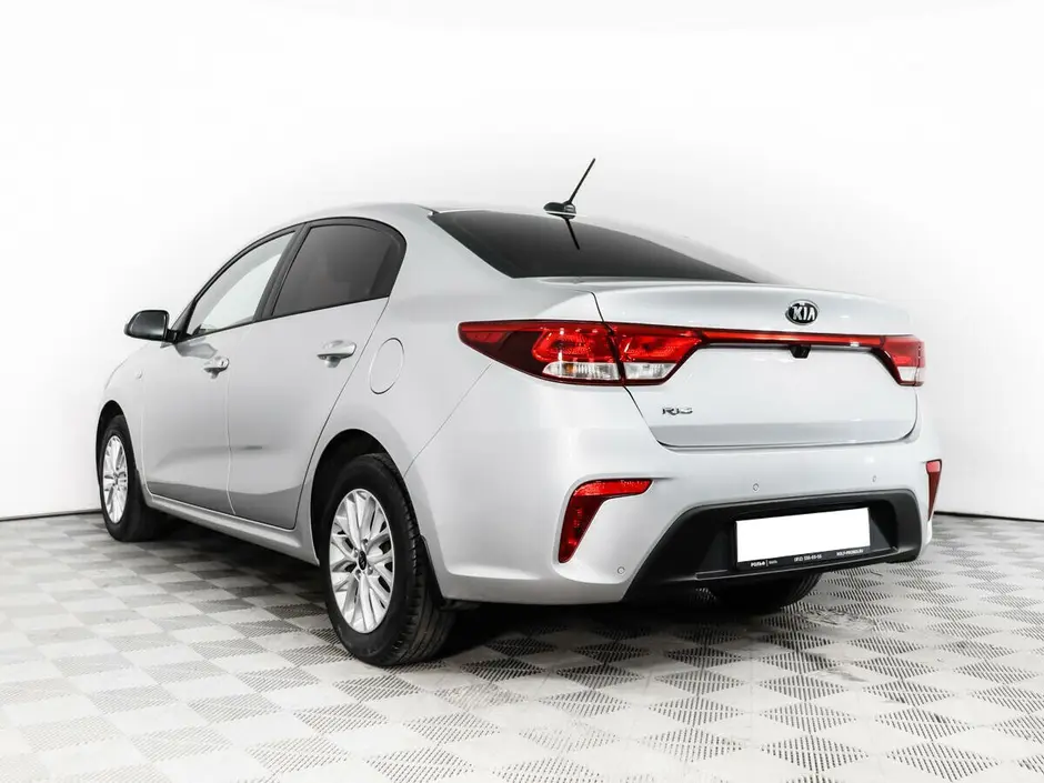 «Авто на Неве»