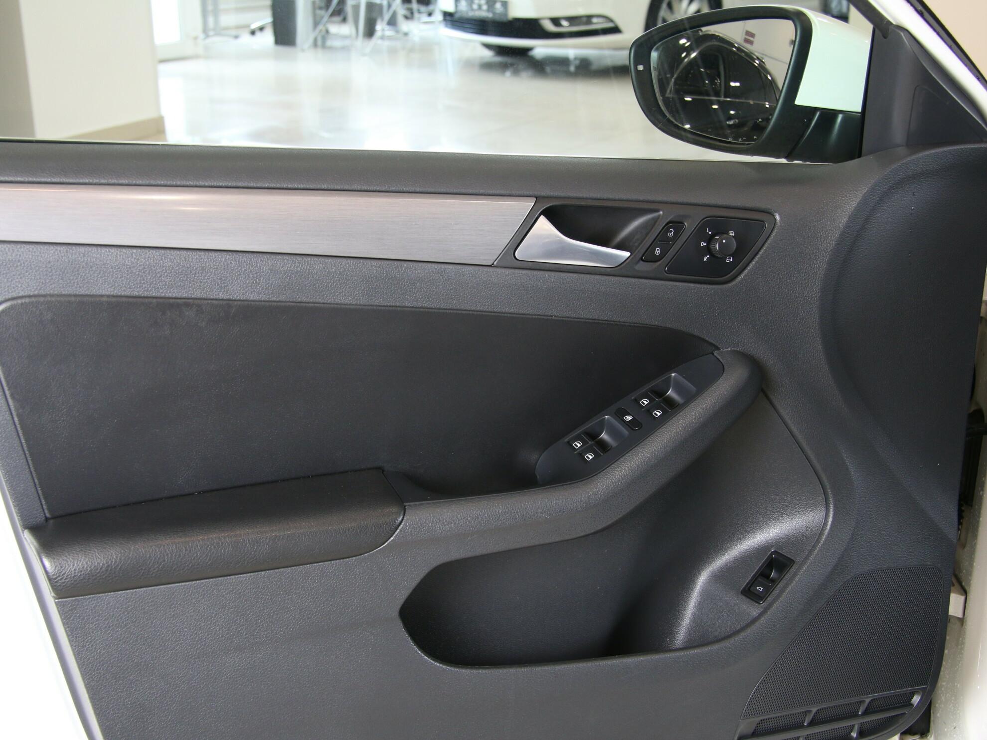 фото автомобиля 7