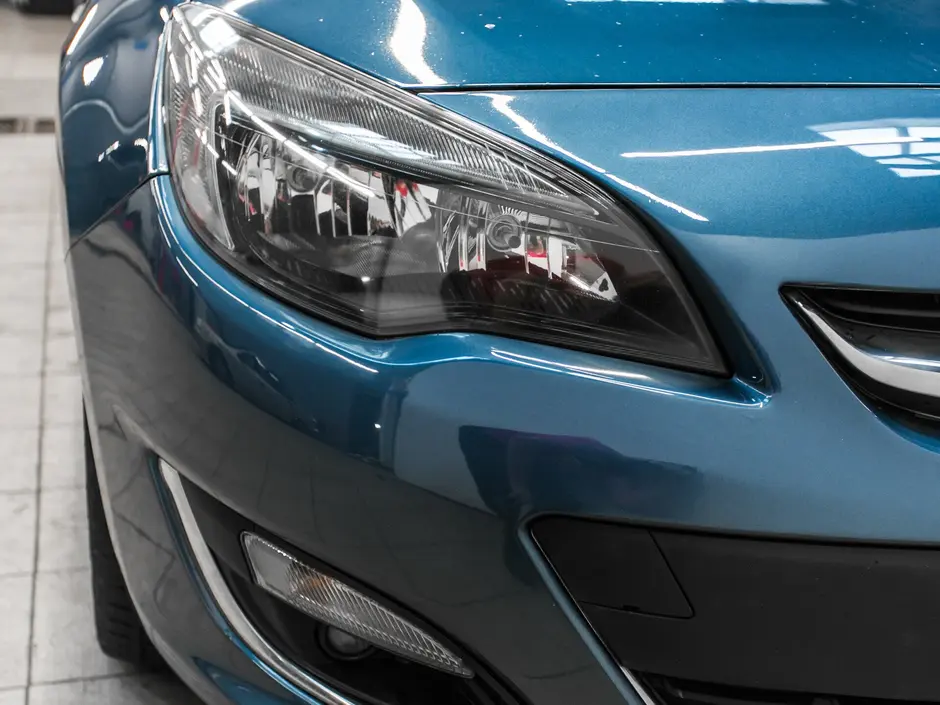 «Авто на Неве»