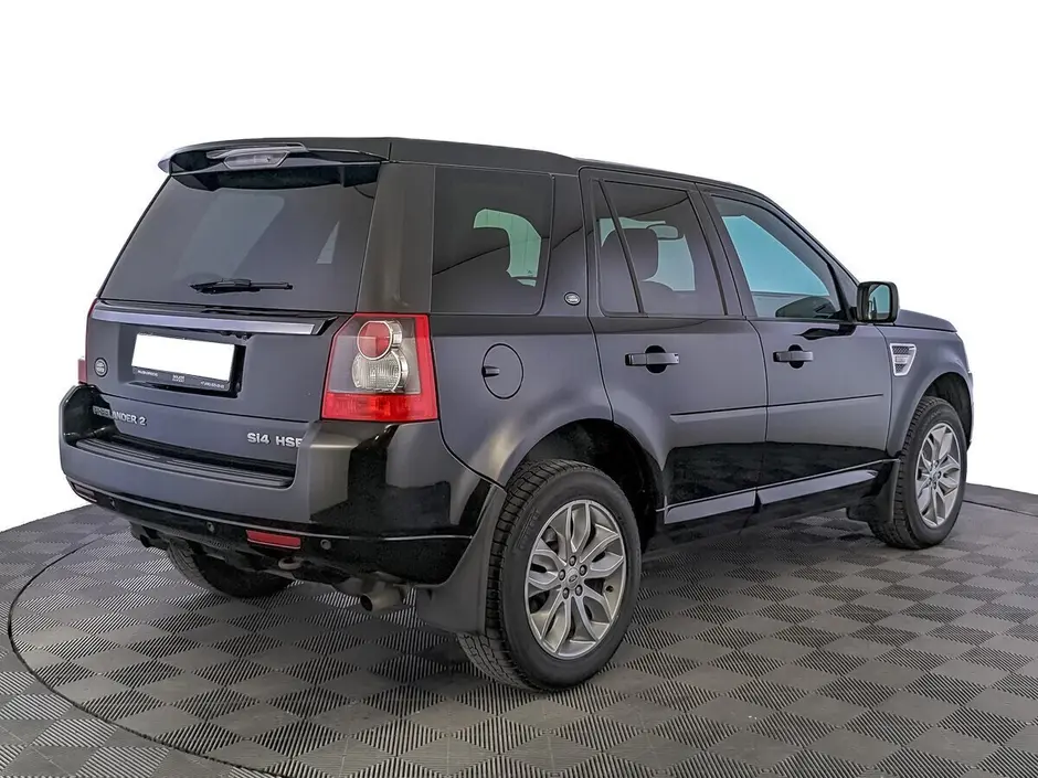 «Авто на Неве»