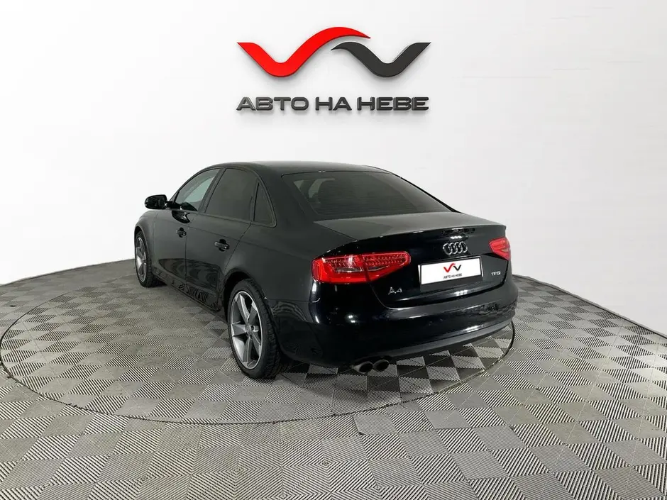 «Авто на Неве»