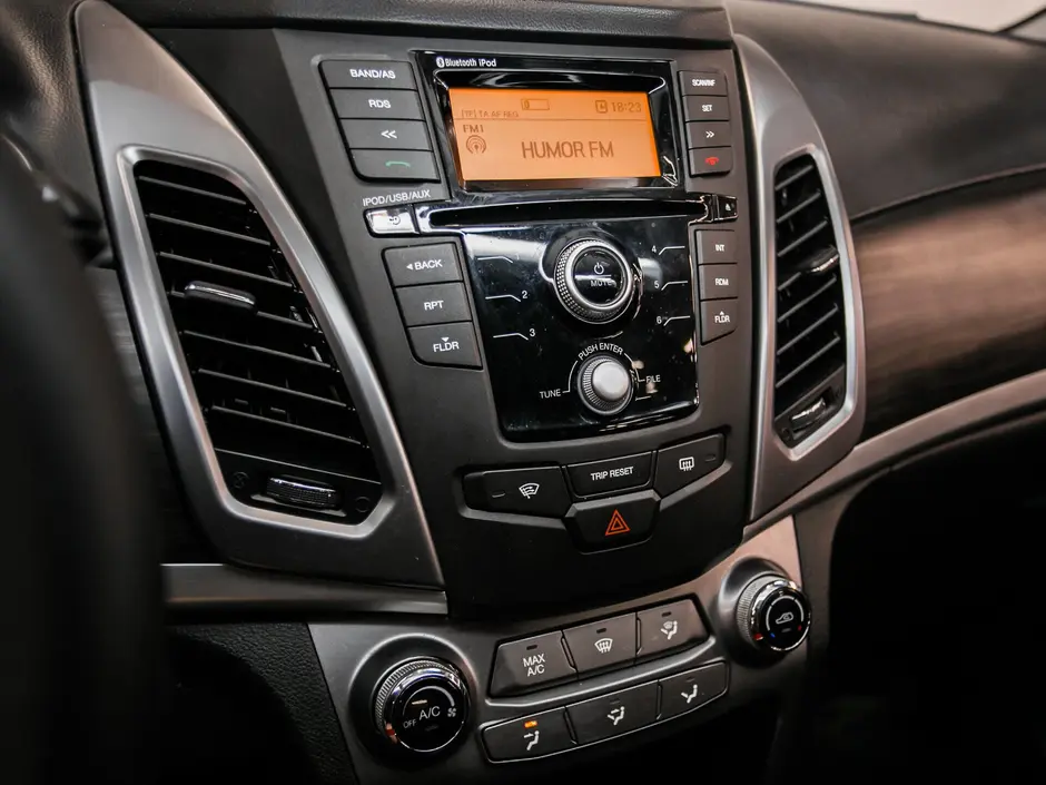 «Авто на Неве»