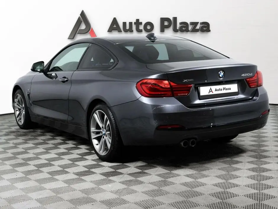 AutoPlaza