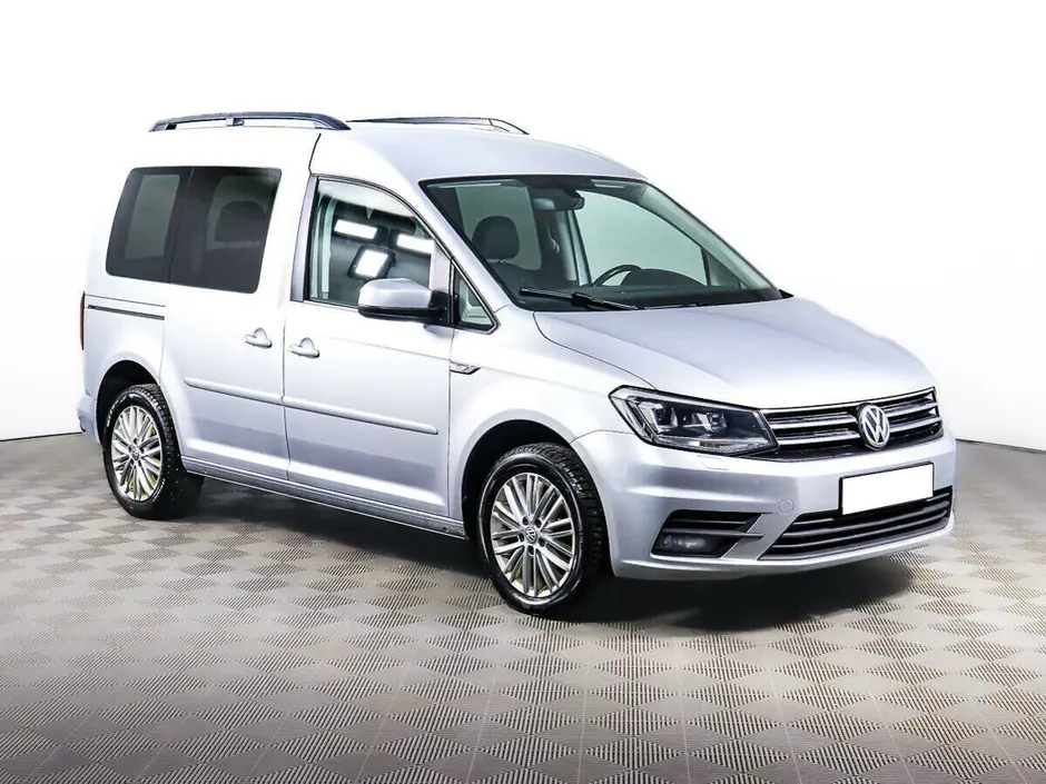 «Авто на Неве»