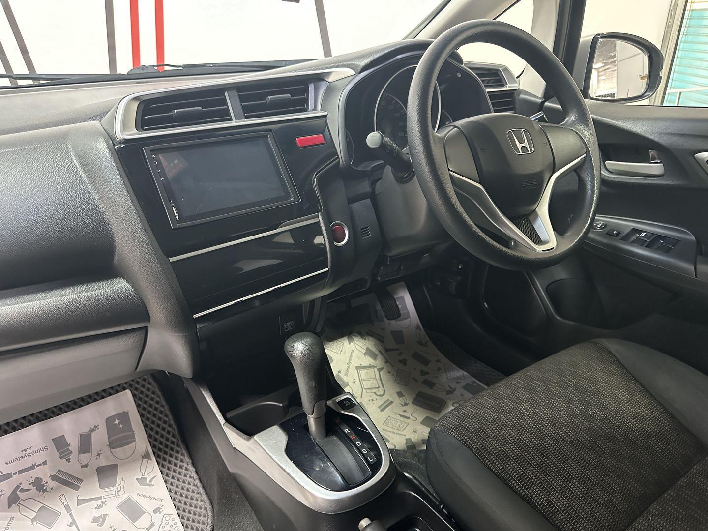 фото автомобиля 12